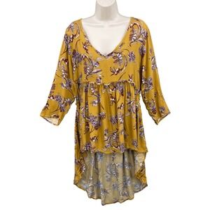 Gimmicks by BKE Yellow Asymmetrical Blouse